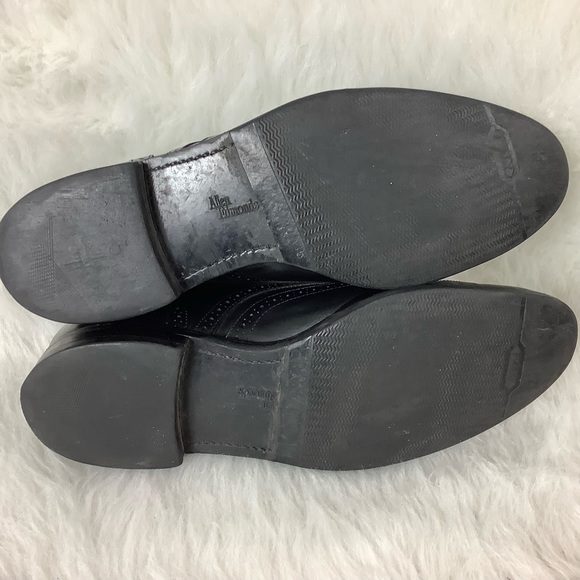 Allen Edmonds Lombard Black Leather Brogue Oxford Shoes 11 - Picture 8 of 8